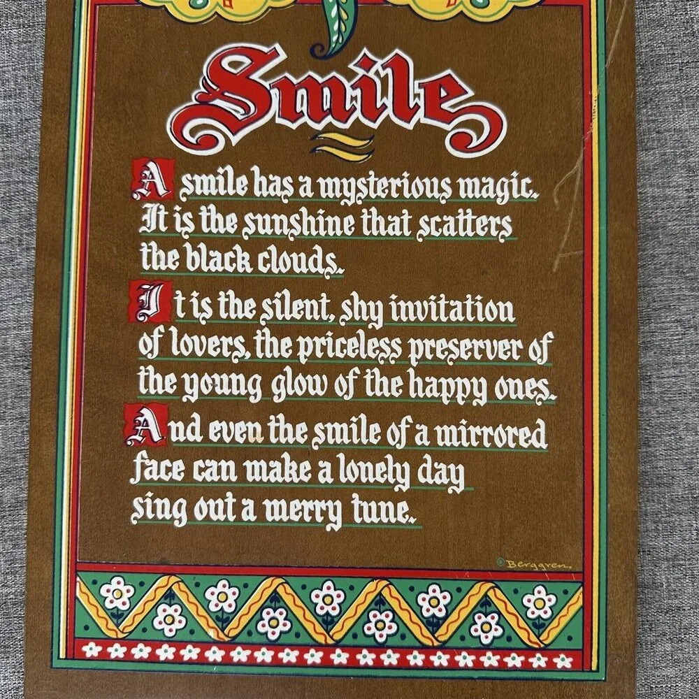 Berggren CUTTING BOARD Smile Design 494 Swedish Scandinavian Collectible 1965